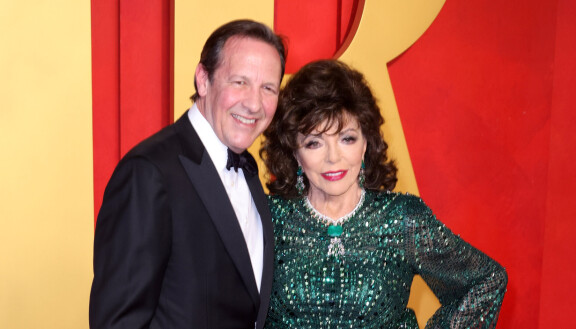 Percy Gibson ja Joan Collins edustivat vuoden 2024 Oscar-gaalassa.