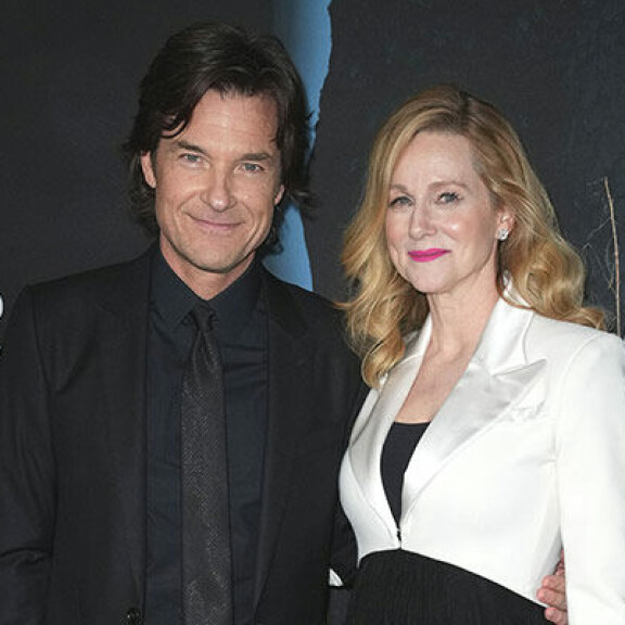 Jason Bateman ja Laura Linney ovat Ozarkin pääpari. ozark
