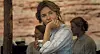 Sienna Miller esittää Horizon-elokuvissa hahmoa nimeltään Frances Kittredge.
