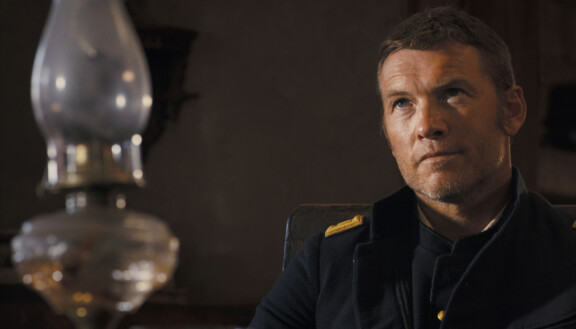 Sam Worthington on luutnantti Trent Gephardt.