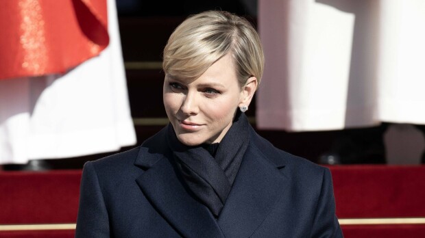 Ruhtinatar Charlene jälleen tyrmäävänä – asu kuin kruununprinsessa Victorialla!