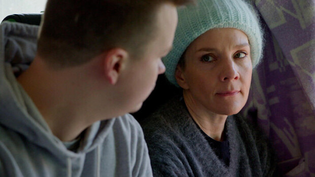 17-vuotias diileri esittelee Maria Veitolalle erilaisia huumeita – tämä käännekohta elämässä ajoi hänet huonoille teille Maria Veitola