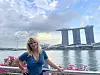 Puolison työ vei Viivin Singaporeen jo vuosia sitten. Taustalla Marina Bay Sands -hotelli.