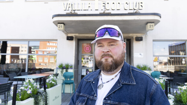 Burgeri-imperiumi horjuu? Akseli Herlevin tiukka tilitys talouspiinasta: ”Olen viettänyt unettomia öitä”
