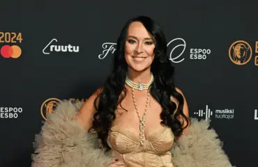 Seuraajat villiintyivät! Ellen Jokikunnas paljasti superhelpon perunareseptinsä: "Saako tästä sydänkohtauksen?"