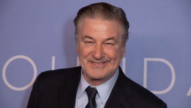 Yllätysuutinen! Alec Baldwin kuvaa perhe-elämästään realitysarjaa – samaan aikaan syytettynä kuolemantuottamuksesta