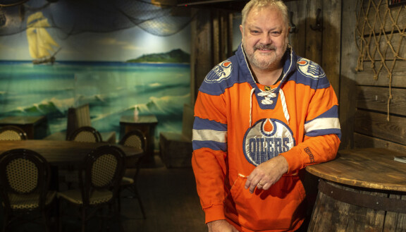 Esa Tikkanen kertoo, etteivät hänen poikansa halunneet isänsä arvokkaita ja ääriharvinaisia Stanley Cup -mestaruussormuksia.