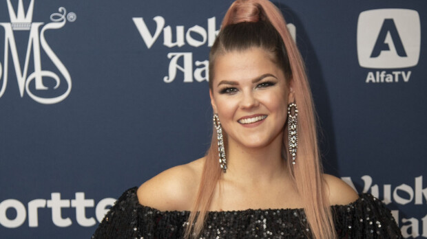 Anna: Saara Aalto sai kunniatehtävän ex-rakkaansa lapsen elämässä