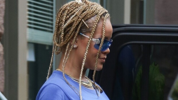 Laulaja Rihannan paitavalinta kauhistuttaa