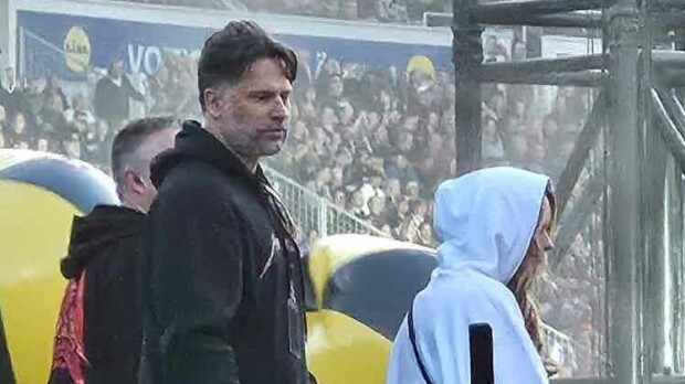 Hollywood-tähti Joe Manganiello nautiskeli Metallican keikasta Helsingissä - mukana myös näyttelijärakas - kuvat!