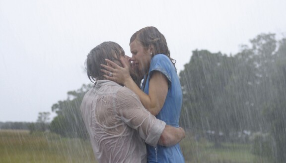 The Notebook - rakkauden sivut D010-DF-000866.jpgNotebook, November 6, 2003Photo by Melissa Moseley/newline.wireimage.comTo license this image (1782313), contact FilmMagic:+1 310-458-1423 (tel)+1 310-917-1288 (fax)sales@filmmagic.com (e-mail)www.filmmagic.com (web site)