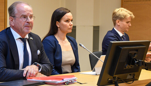 Vera Miettinen on palkannut itselleen kaksi juristia, Petteri, vas., ja Niklas Sotamaan.