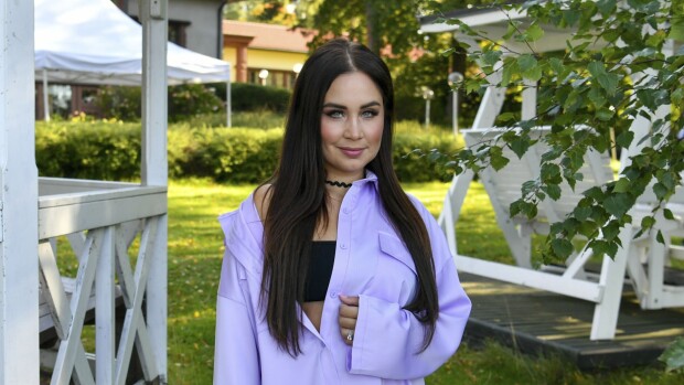 No nyt! Anna Abreu kuin Erika Vikman – katso kuvat