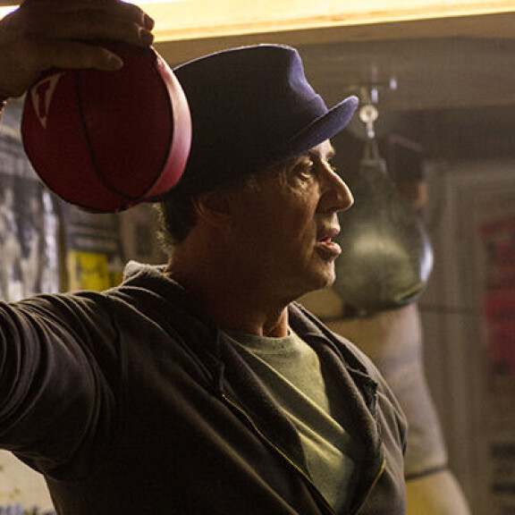 Rocky teki Sylvester Stallonesta kuuluisan 46 vuotta sitten – nyt tähti käy katkeraa taistelua saadakseen edes osan hahmon oikeuksista itselleen Creed Sylvester Stallone