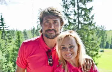 Näin paljon Teemu ja Sirpa Selänne tienasivat talokaupallaan