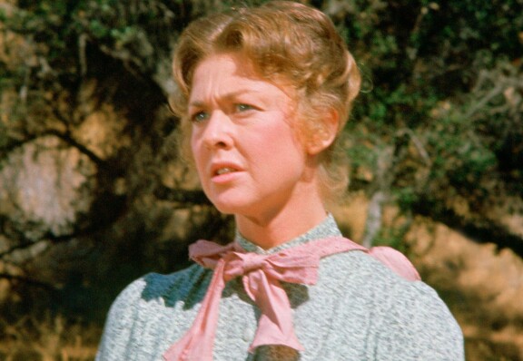 Karen Grassle aloitti Caroline Ingalssin roolissa 32-vuotiaana.