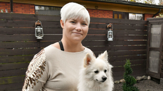 Puoliso avautuu matkustamisesta terveyshuolista kärsivän Heidi Foxellin kanssa: 'Suhteen alkuaikoina hävetti'