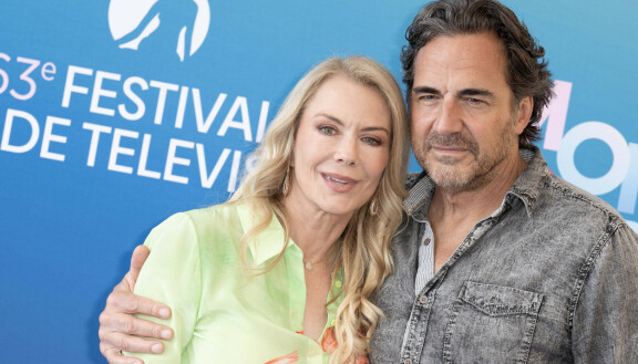 Katherine Kelly Lang (Brooke) ja Thorsten Kaye (Ridge) Monte Carlon tv-festivaaleilla. Kaye siirtyi Ridgen rooliin joulukuussa 2013.