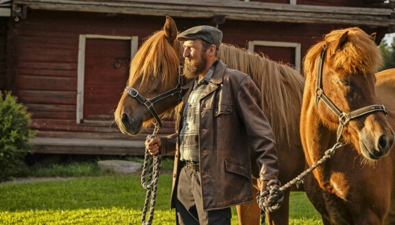 PEhtoori Terho Häkkinen on Miina Äkkijyrkän kanssa eri linjoilla.