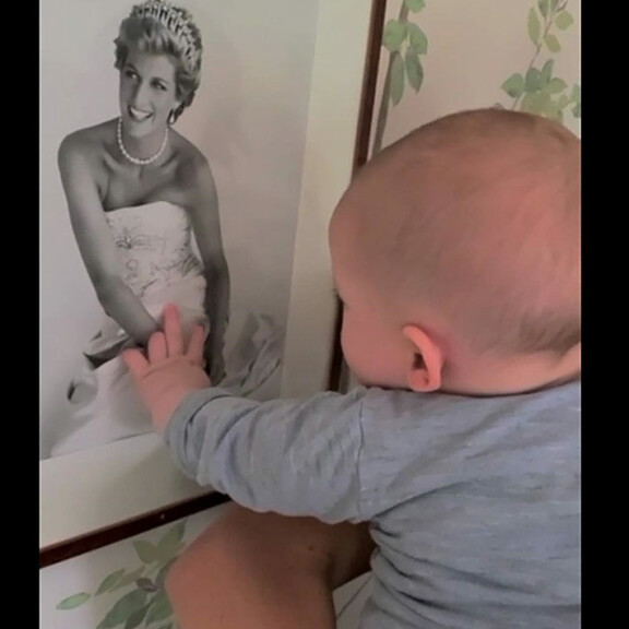 Prinssi Harry avautuu dokumentissa, miksi hänen oli vaikea löytää pysyvää rakkaussuhdetta: ”Miten koskaan voisin tavata ketään?” diana