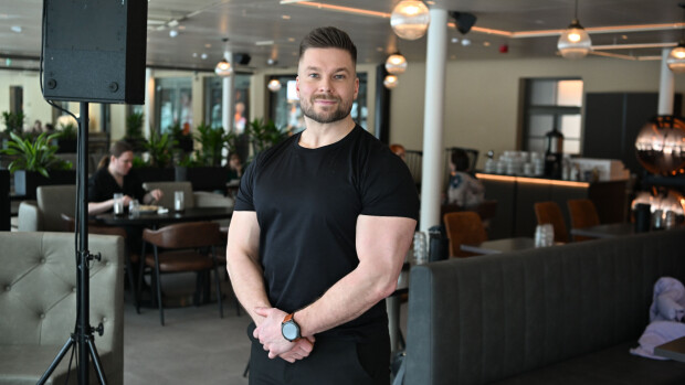 Vertti Harjuniemi sai talonsa vihdoin valmiiksi - Tältä luksuslukaali näyttää