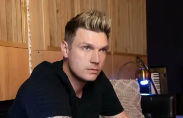 Olisitko uskonut? Tällainen isukki on Nick Carter – kertoo Seiskalle: ”Vien lapsiani karatetunneille”