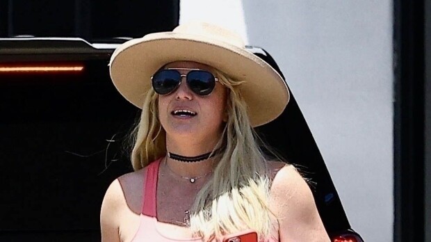 Britney Spears raivostui paparazzeille: 'Kukaan ei usko minua'