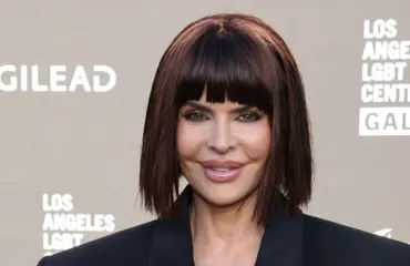 Tunnistaisitko? Lisa Rinnan muodonmuutos sai osakseen runsaasti vitsailua, kuvat