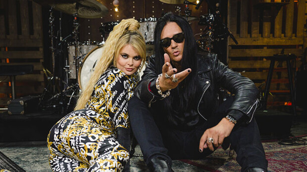 Jyrki 69 kommentoi mystisesti suhdettaan Erika Vikmaniin: ”Minulla on ollut hyvä opettaja” Vain elämää Jyrki 69 Erika Vikman