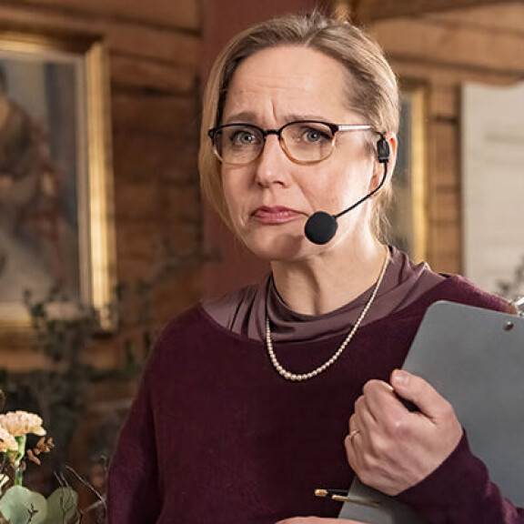 Niina Lahtinen tunnistaa itsessään Rakkaat lapset -sarjan raivoavan roolihahmonsa: ”Energiani purkautuvat monesti aggression kautta” Rakkaat lapset Niina Lahtinen