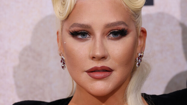 Christina Aguileran muodonmuutos hämmentää – fanit raivostuivat: 'Näytät huonoa esimerkkiä'