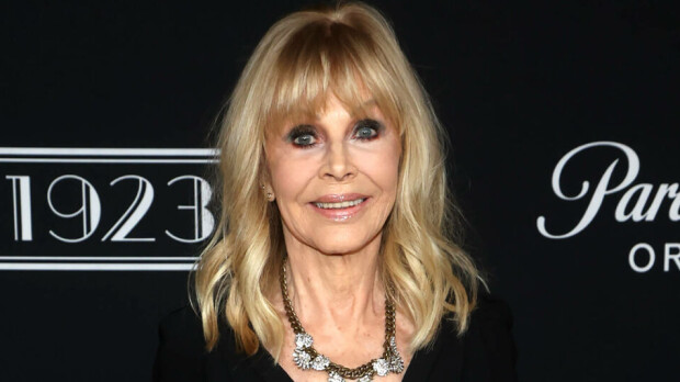 Bond-tyttö Britt Ekland muistelee 007 ja kultainen ase -kuvauksia - peppu oli kärähtää pakokohtauksessa