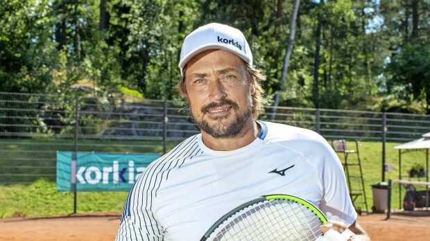 Podcast: Teemu Selänne syyttää vanhempia lasten identiteettiongelmista – 'Eivät edes tiedä onko ne tyttöjä vai poikia'