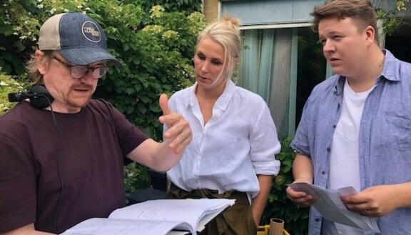 Linda Wiklund ja Nicklas Pohjola Ville Jankerin ohjauksessa. Rimakauhua ja rakkkautta kuvataan kesän aikana.