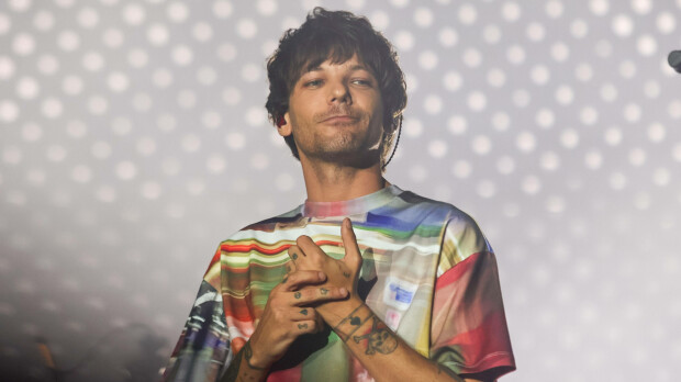 Jopas! One Direction -tähti rellesti helsinkiläisterassilla – kuva