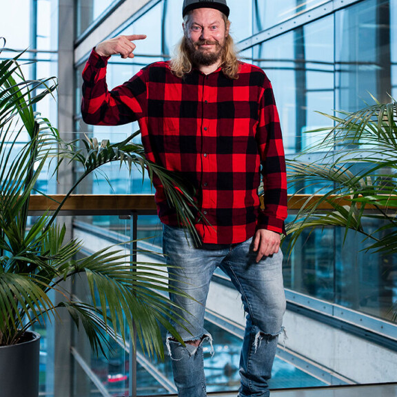Reeo voitti Big Brotherista itselleen huiman 30 000 euron potin. Reeon mukaan summa kuluu muun muassa perheen kanssa matkusteluun sekä hänen 50-vuotisjuhlien järjestelyyn. Reeo voitti Big Brotherista itselleen huiman 30 000 euron potin. Reeon mukaan summa kuluu muun muassa perheen kanssa matkusteluun sekä hänen 50-vuotisjuhlien järjestelyyn.