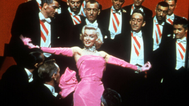 Yötöitä ja amfetamiinia – tiesitkö tämän Marilyn Monroen ikonisen kohtauksen taustoista?