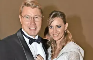 Jestas! Marketa Häkkinen vääntäytyi hurjaan asentoon – kuva