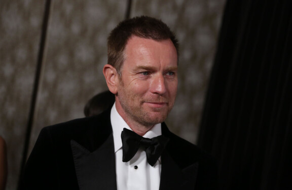 Ewan lomailee parhaillaan Suomessa.