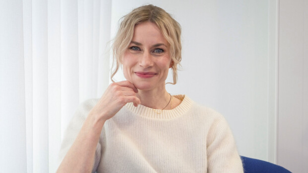Vau! Minka Kuustonen yllättää sensuelleissa kuvissa