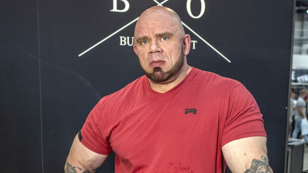 Bull Mentula kyseli tatuoinnistaan – sai armotonta kuittailua