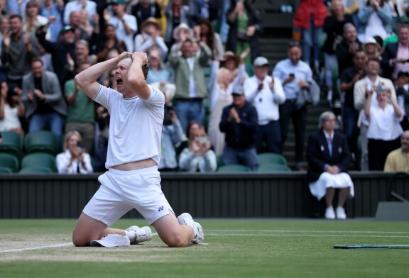 Harrin näyttävä tuuletus teki selväksi sen, kuinka suuria tunteita tennis voi saada aikaan.