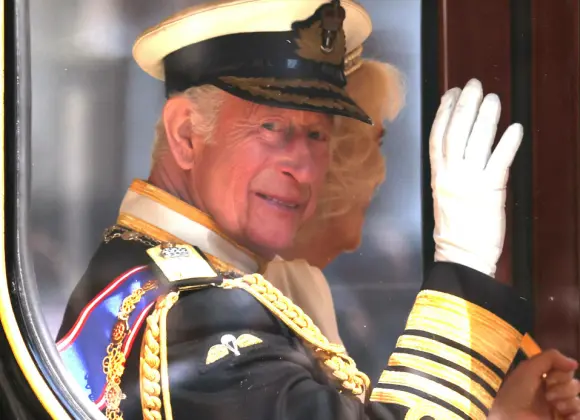 Onko kuningas Charles mukana uudessa supersankarielokuvassa? näin näyttelijät kommentoivat