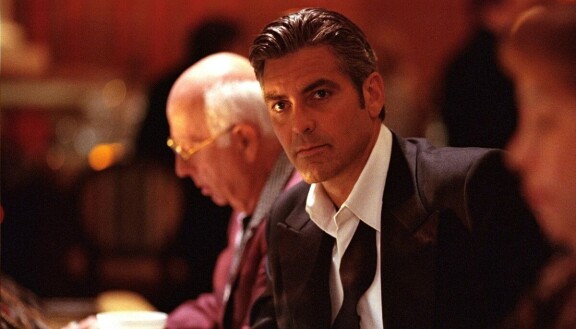 George Clooney teki läpimurtonsa 33-vuotiaana Teho-osasto-sarjassa. Sittemmin hän on tehnyt lukuisia menestysleffoja, kuten Ocean's Elevenin (kuvassa).