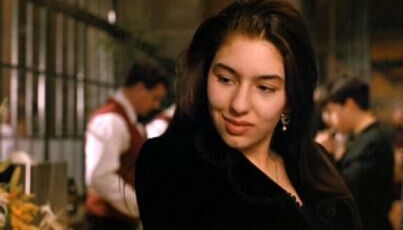 Kummisetä III sai ensi-illan maaliskuussa 1991. Sofia Coppola (kuvassa) on tehnyt menestyksekkään ohjaajauran leffan jälkeen.