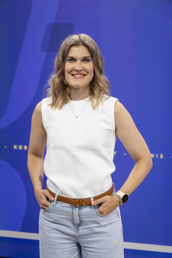 Laura on kertonut Seiskalle, että parhaissa tapauksissa perhe on ollut mukana työkeikoilla. Niin ei kutienkaan nyt ole Pariisissa.
