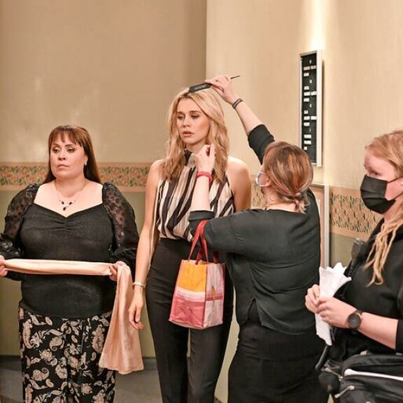 Hanna astui Salla Mattilan saappaisiin Salatuissa elämissä ensimmäistä kertaa vuonna 2006. Hanna astui Salla Mattilan saappaisiin Salatuissa elämissä ensimmäistä kertaa vuonna 2006.