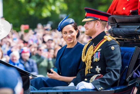 Harry pelkää vaimonsa turvallisuuden puolesta, eikä tätä olla nähty Briteissä vuosiin.