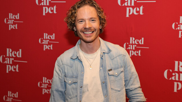 Sauli Koskinen ja Sergey Hilman vertailevat podcastissa Hollywood -kokemuksiaan – tähän harvinaiseen kerhoon Sauli on päässyt