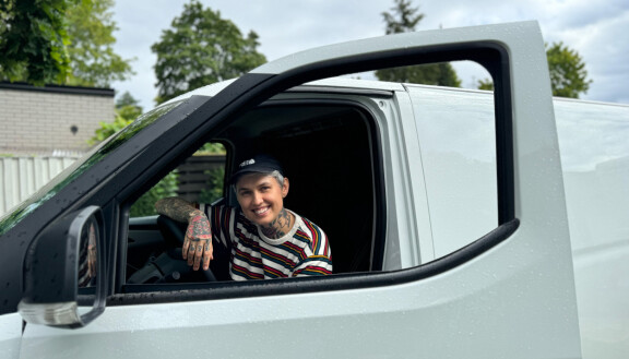 Nata Salmela ei pelkää työtä.